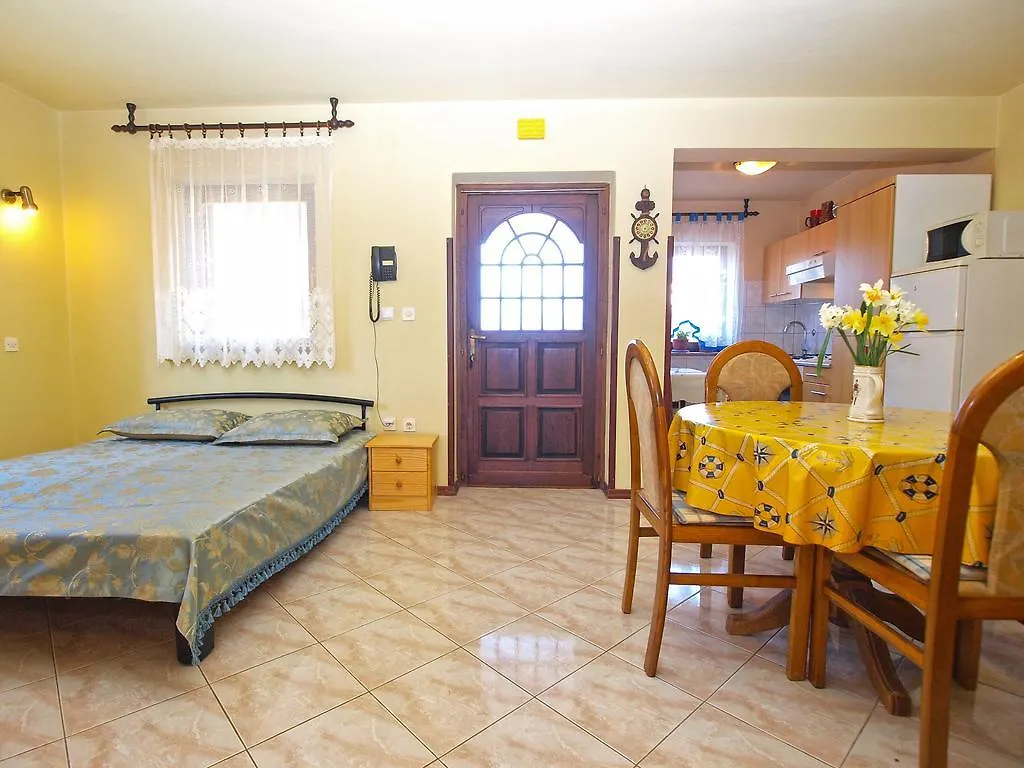 Apartment Marija 1294 0*, Medulin Croatia