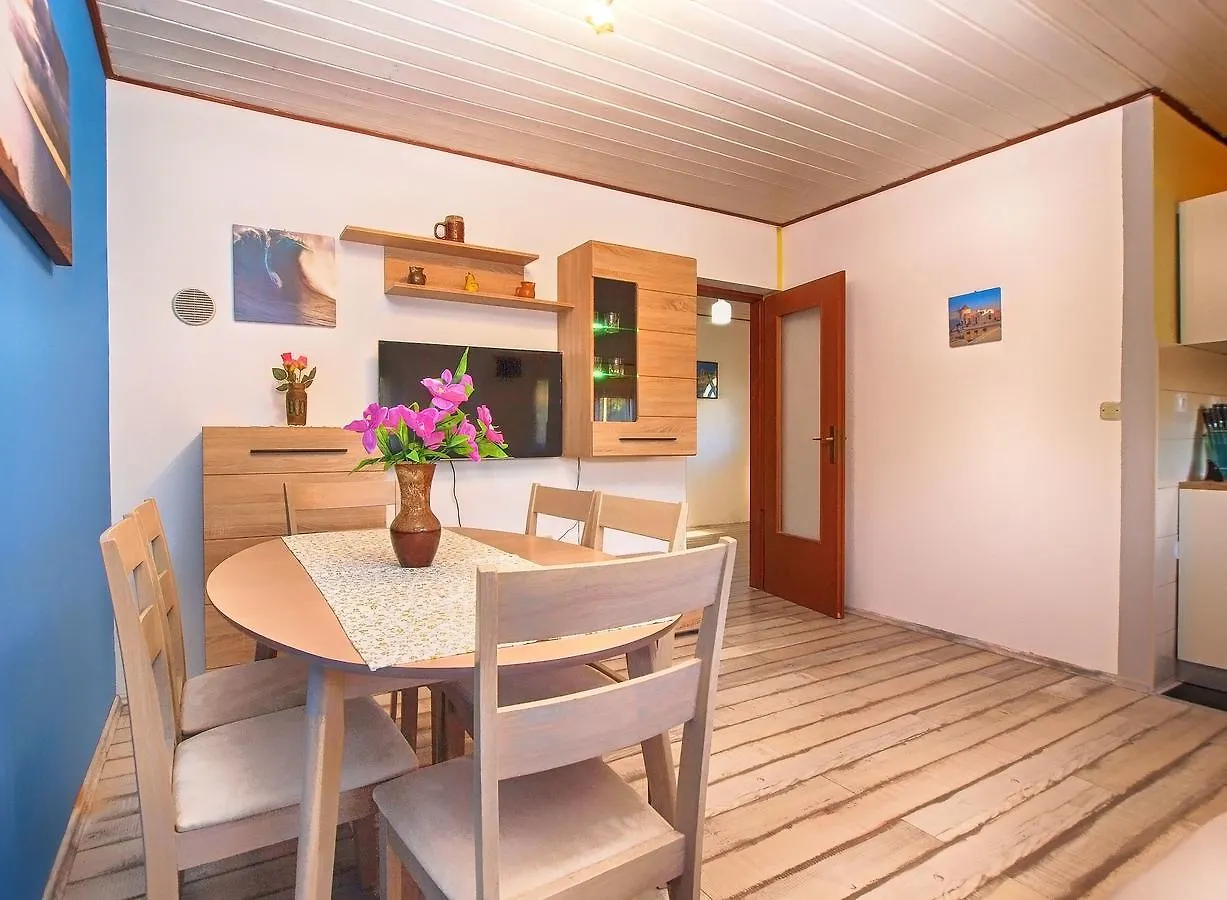 Apartment Marija 1294 Medulin